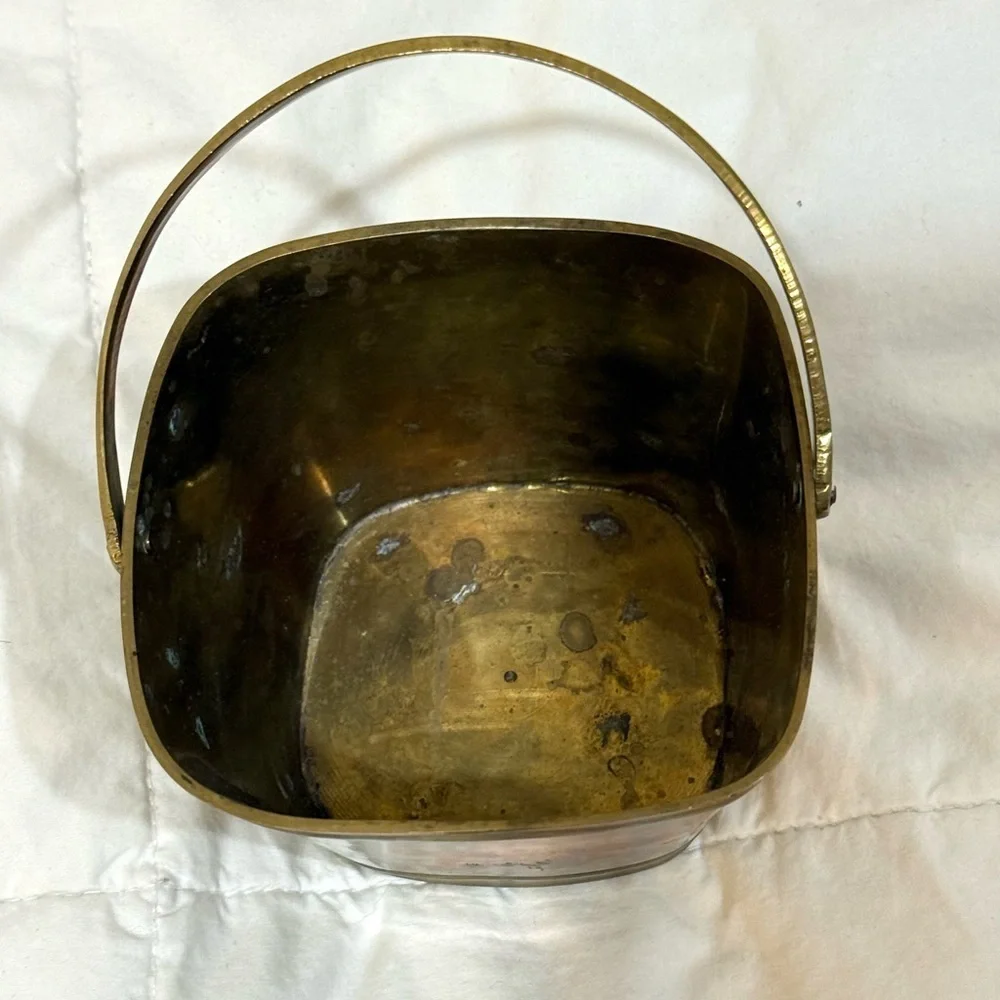 Elegant Vintage Small Brass Bucket